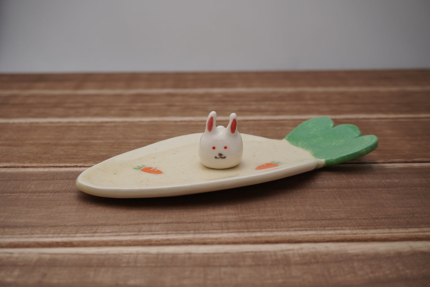 うさぎちゃんのお香立て(クリーム)